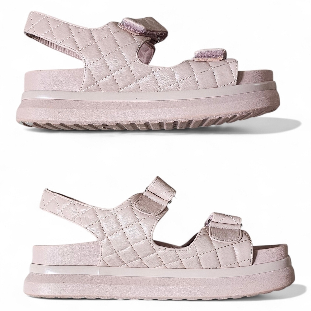 Journee Collection Women’s Blush Pink Quilted Platform Sandals Size 10 - Picture 8 of 9
